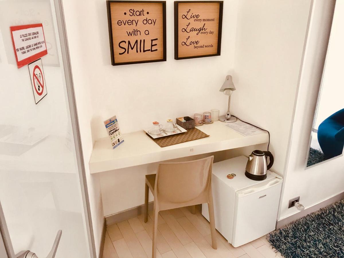 B&B La Bella Vita Palermo Bagian luar foto