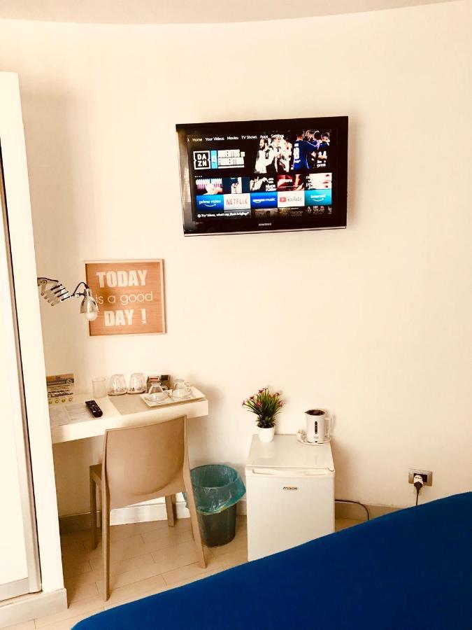 B&B La Bella Vita Palermo Bagian luar foto