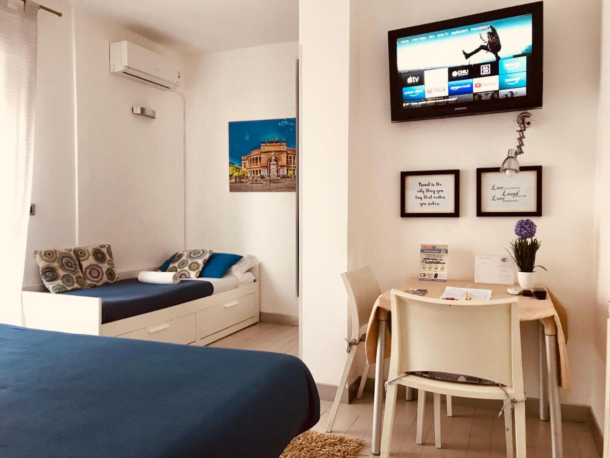 B&B La Bella Vita Palermo Bagian luar foto